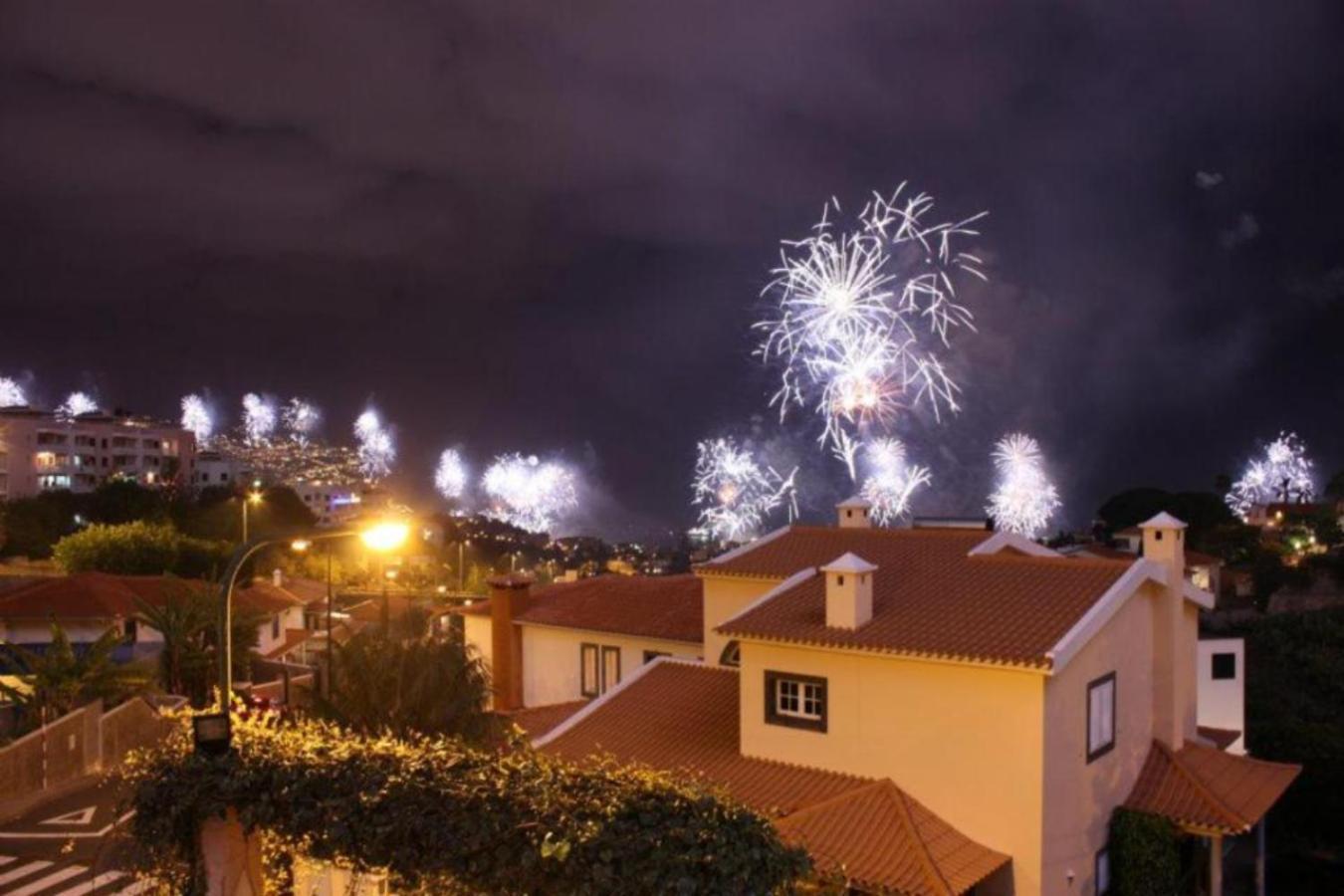 Casa Dos Amigos Panoramic View Hotel Funchal  Buitenkant foto